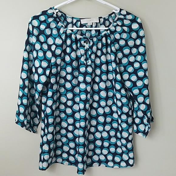 LOFT Tops - Ann Taylor LOFT Circle Print Blouse LOFT Tops - Ann Taylor LOFT Circle Print Blouse